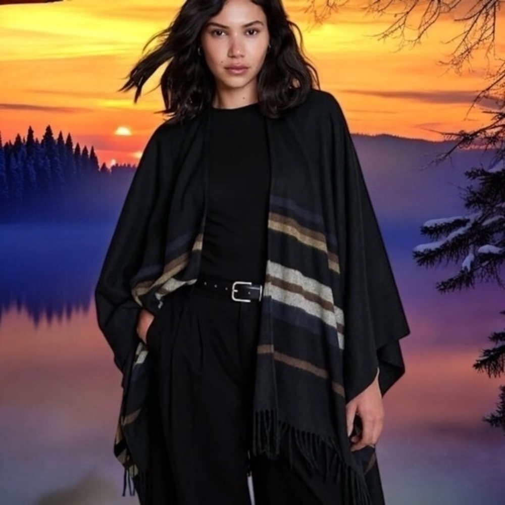 Banana Republic Black Striped Wool Blend Shawl Wrap Poncho One Size Cape EXC